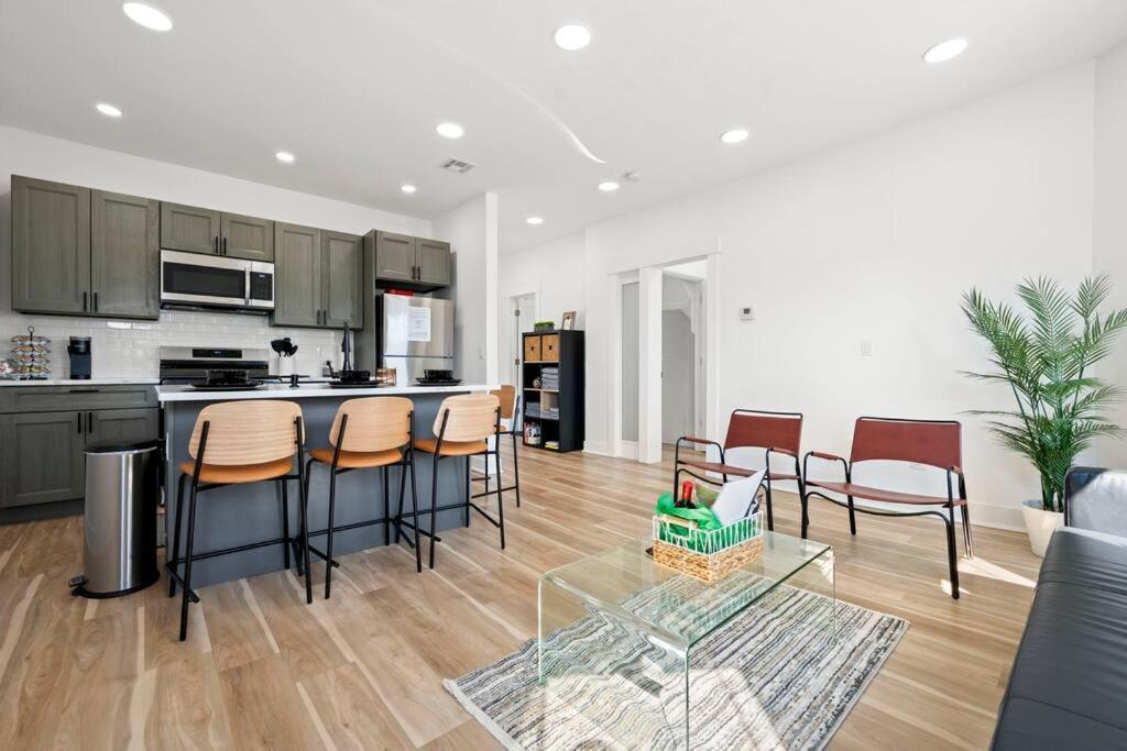 10Guests! Parking 2Nd Floor-Duplex Apartment Fair Lawn Exterior photo